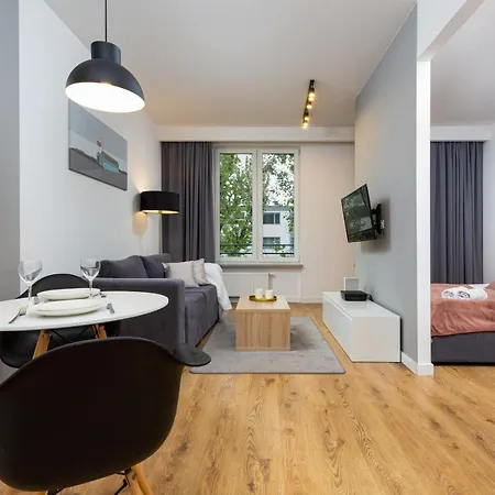 Apartment Slawinska Wola By Renters