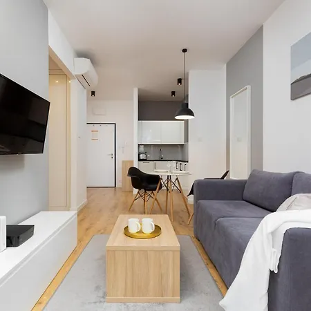 Slawinska Wola By Renters Apartment Warsaw