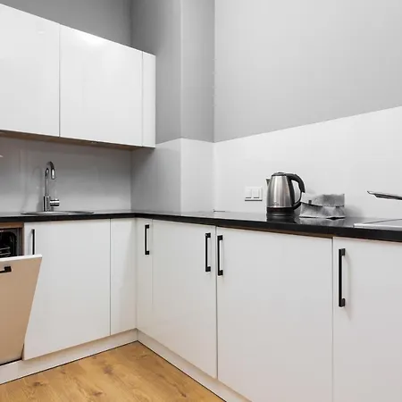 Apartment Slawinska Wola By Renters