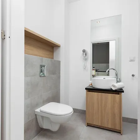 Apartment Slawinska Wola By Renters